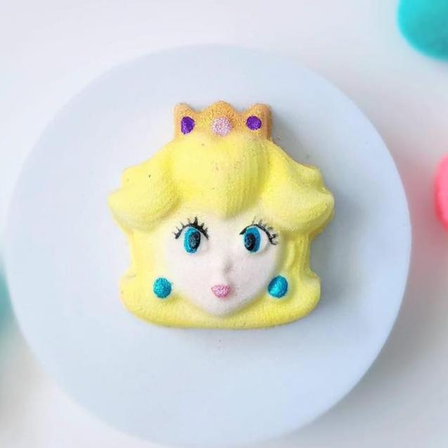 Bombe de bain magique ProÉcolo Princesse Peach pétillant dans l’eau