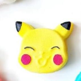 Bombe de bain magique ProÉcolo Pikachu vue de dessus