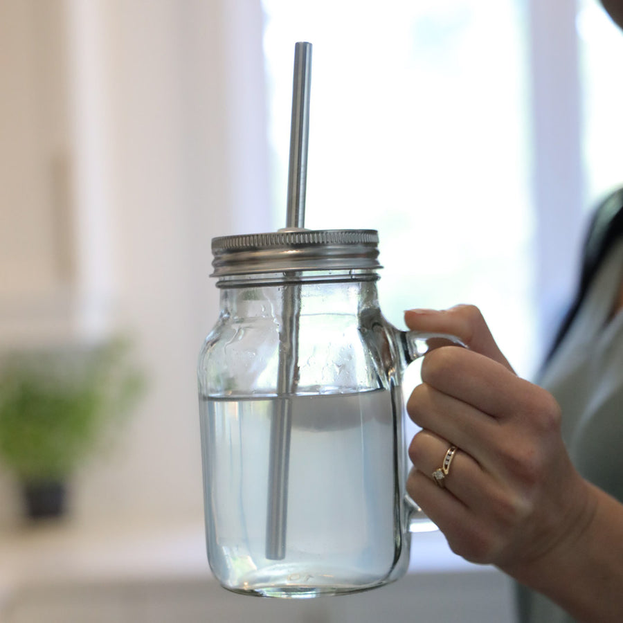 SusuBee Lot de 6 couvercles en métal avec trou pour paille et pailles compatibles avec les bocaux Mason Jar à ouverture régulière, 6 couleurs, passent SusuBee Lot de 6 couvercles en métal avec trou pour paille et pailles compatibles avec les bocaux Mason Jar à ouverture régulière, 6 couleurs, passent